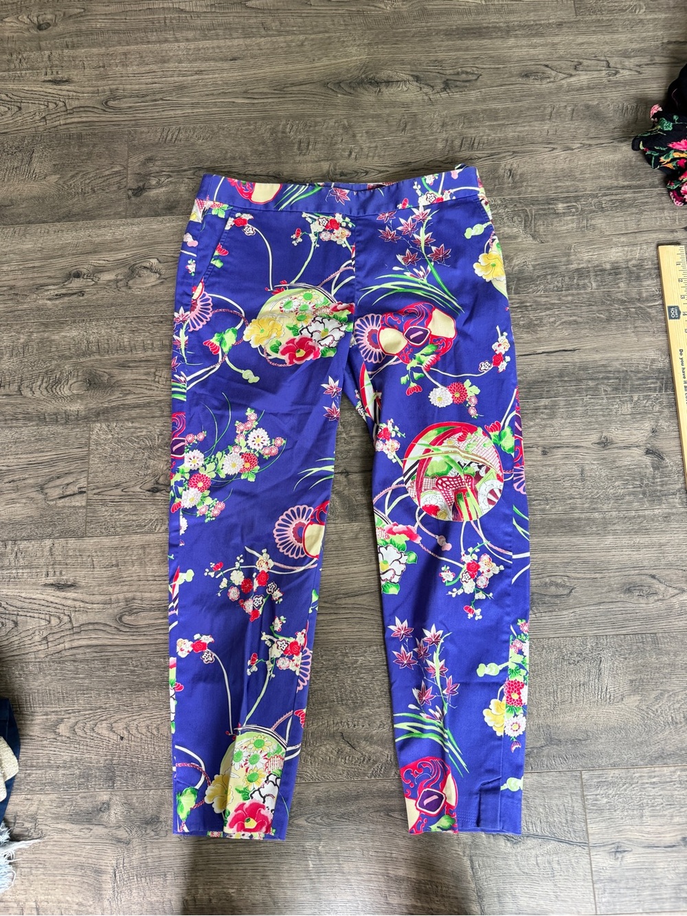 Polo Golf Ralph Lauren Purple Floral Chinoiserie Print Capris